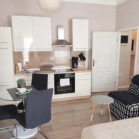 Daire Cozy Ap Rubin, Centre, Fully Furnished, Free Wifi