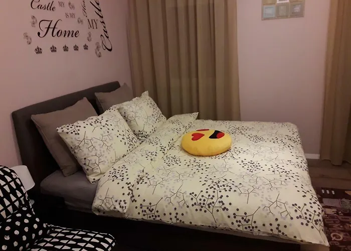 Cozy Ap Rubin, Centre, Fully Furnished, Free Wifi 里耶卡