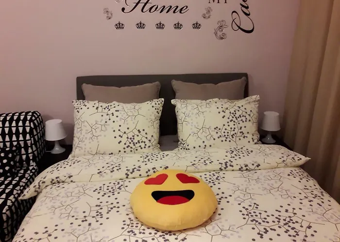 Cozy Ap Rubin, Centre, Fully Furnished, Free Wifi * Fiume