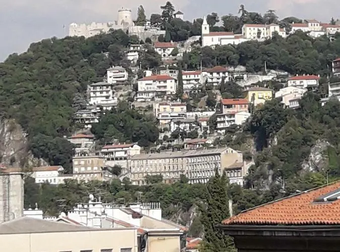 Appartamento Cozy Ap Rubin, Centre, Fully Furnished, Free Wifi Fiume