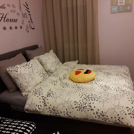 Cozy Ap Rubin, Centre, Fully Furnished, Free Wifi リエカ