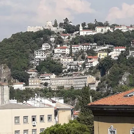 Apartment Cozy Ap Rubin, Centre, Fully Furnished, Free Wifi Rijeka