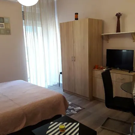 Lägenhet Cozy Ap Rubin, Centre, Fully Furnished, Free Wifi