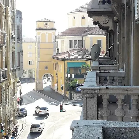 Cozy Ap Rubin, Centre, Fully Furnished, Free Wifi * Rijeka